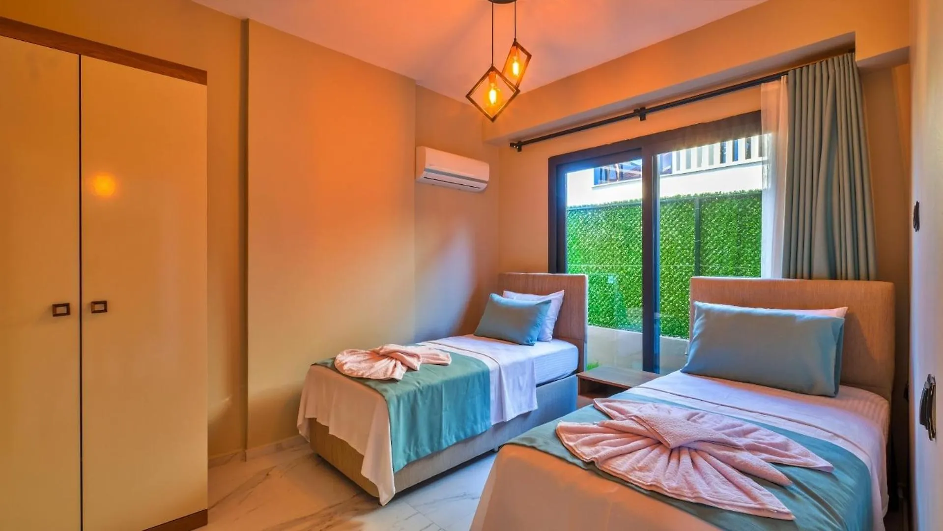 Fethiye 4 Bedroom Villa 2855