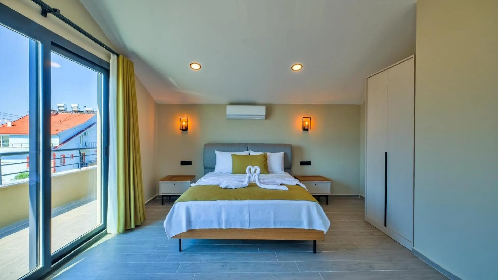 Fethiye 4 Bedroom Villa 2855